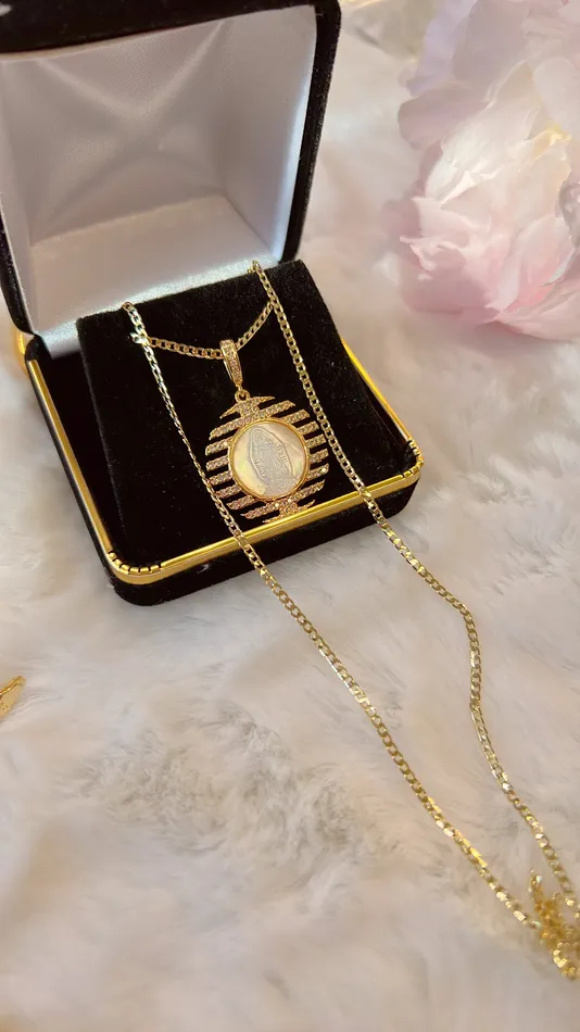 MP Jewelry Necklaces Freshwater Virgen Mary Necklace