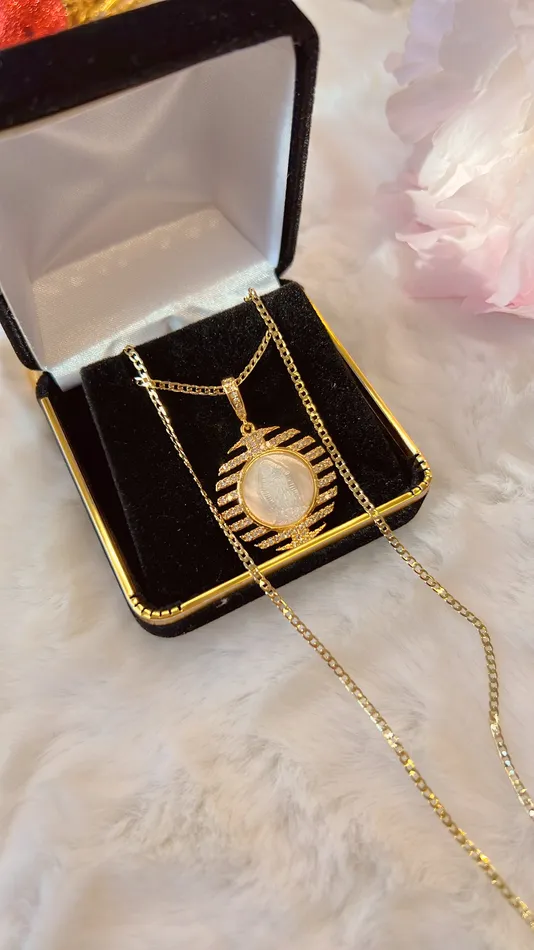 MP Jewelry Necklaces Freshwater Virgen Mary Necklace