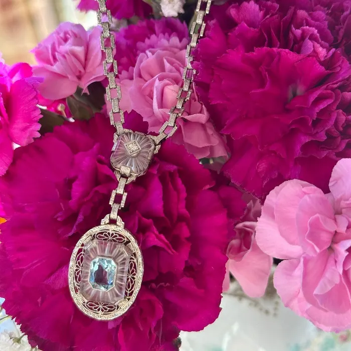 Necklaces ONeills Estate Jewelry Platinum14 Karat Yellow Gold Crystal Aquamarine Necklace 23500336 Necklaces ONeills Estate Jewelry Platinum14 Karat Yellow Gold Crystal Aquamarine Necklace 23500336