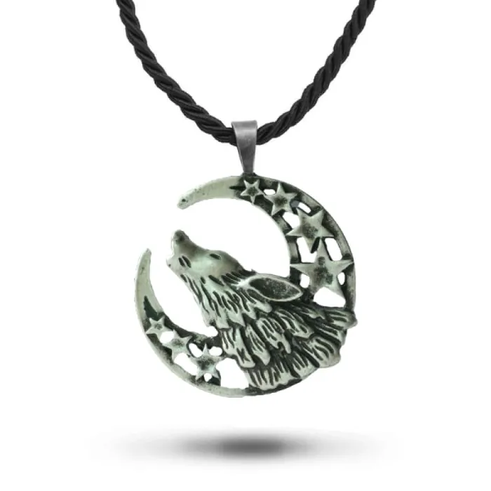 Wolf Stuff Necklaces Wolf Howling Necklace